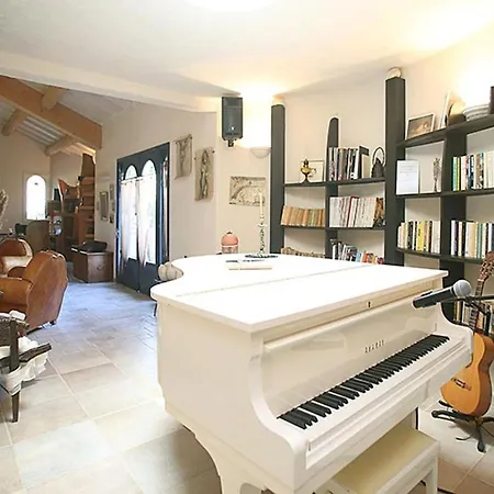 Villa Luxury Seaside Retreat With Infinity Pool And Private In Corsica Saint-Florent